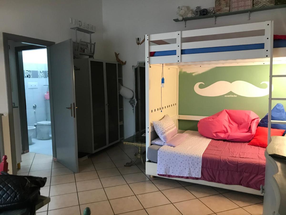 Mansardine Metropolitane Apartment เบรเชีย ภายนอก รูปภาพ