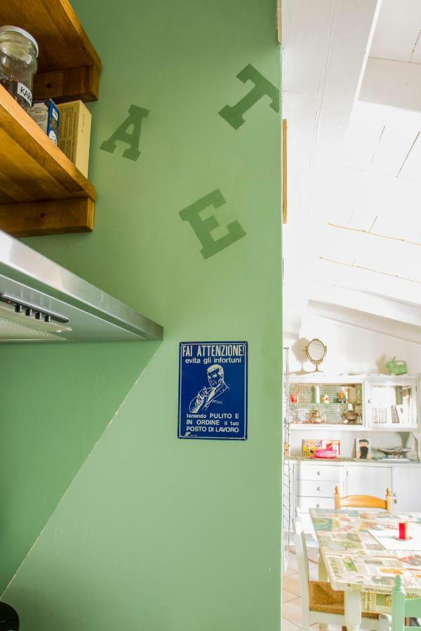 Mansardine Metropolitane Apartment เบรเชีย ภายนอก รูปภาพ